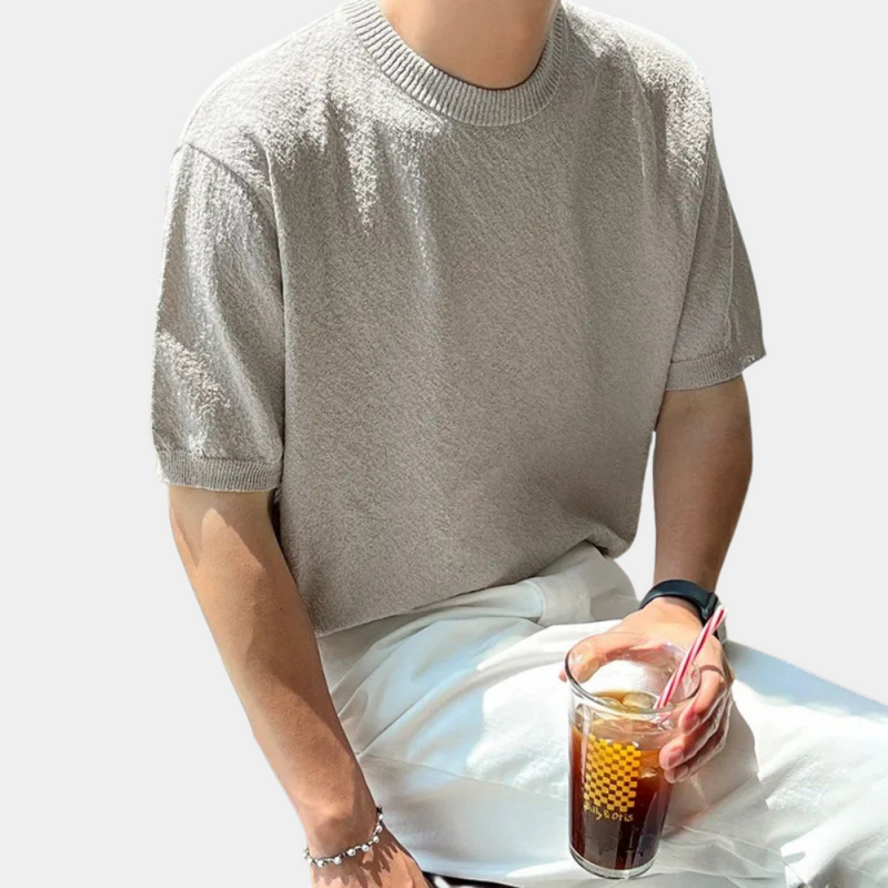 Simple and Stylish Men's T-Shirt - Joey