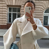 Fabienne Jacke | Weiblich, stilvoll & geschäftlich