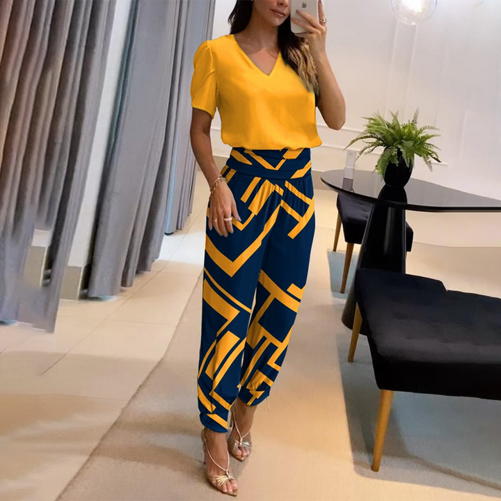 Trendiges Damenoutfit - Viviana