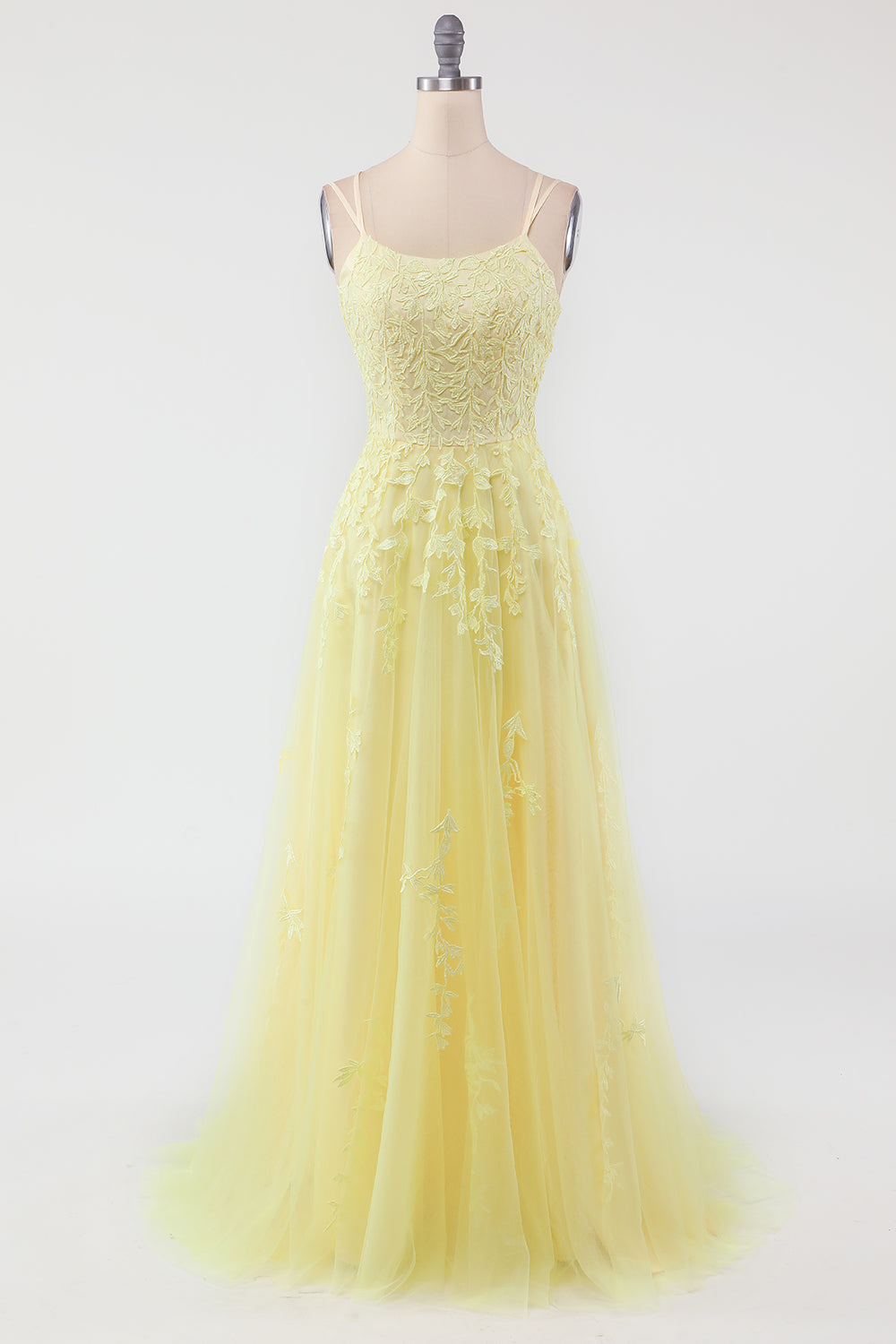 Fashionable Tulle Evening Dress with Appliqués - Victoria