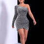 Paige Glitzerkleid | Mit diesem One-Shoulder Kleid sind alle Blicke auf dich gerichtet