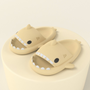 Trendiger SoftSteps Sharkies Hausschuh – Weich, Dämpfend