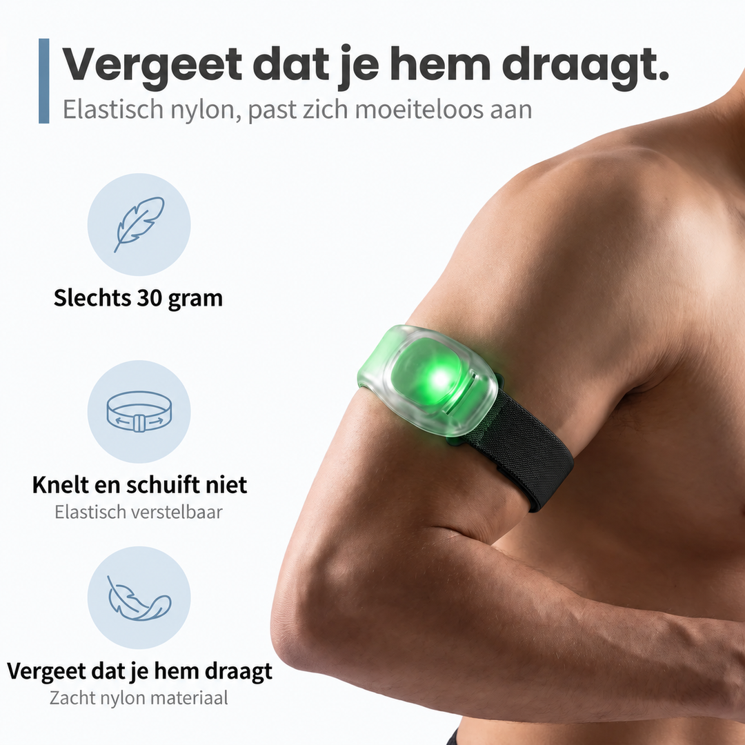 Gespierde bovenarm met de armband met groen oplichtende led en zwarte elastische nylon band 4
