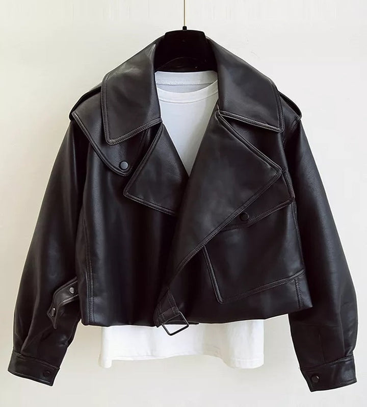 Kaila Short Women's Jacket | A leather, casual jacket for women