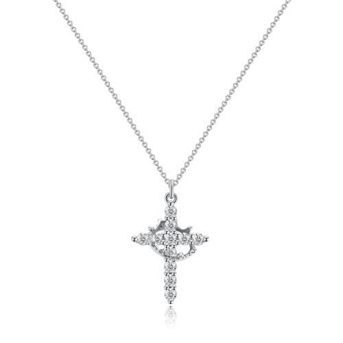 Zilverkleurige variant van de ketting met kruishanger met kroon en glinsterende steentjes, vooraanzicht op witte achtergrond. 4