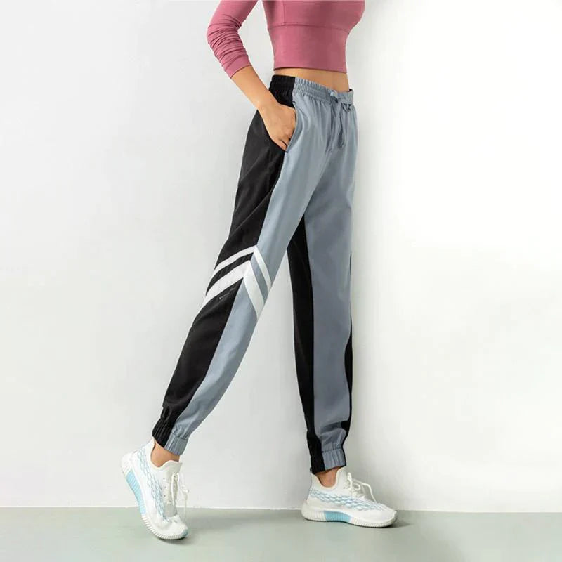 Megan Jogginghose | Sportlich & Trendy