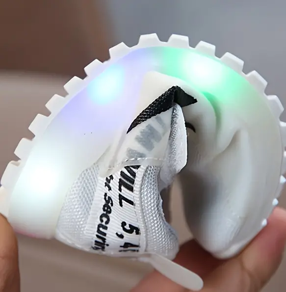 Bequeme Kleinkind-Sneaker mit LED-Beleuchtung - GlowSteps