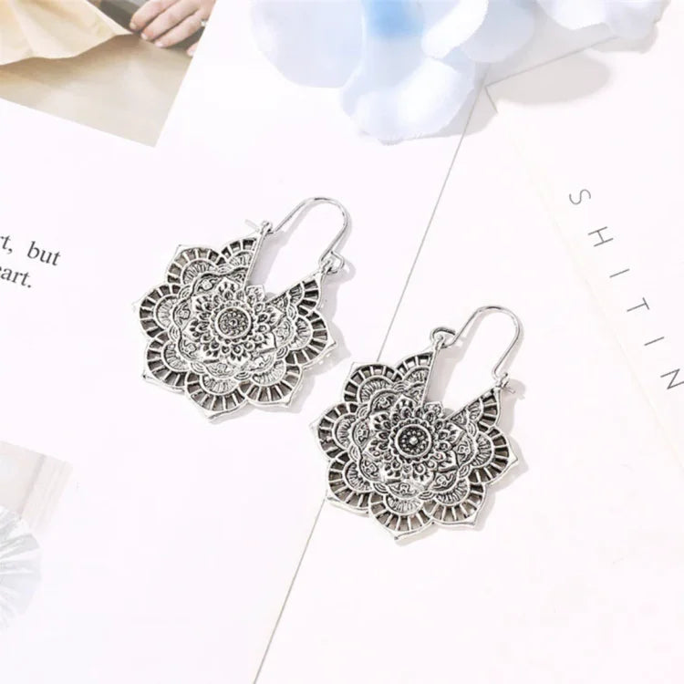 Goldene/Silberne Lotus Mandala Ohrringe - Isolde