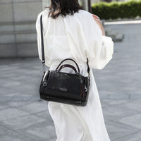 Bea Crossbody Bag | Charming & Versatile