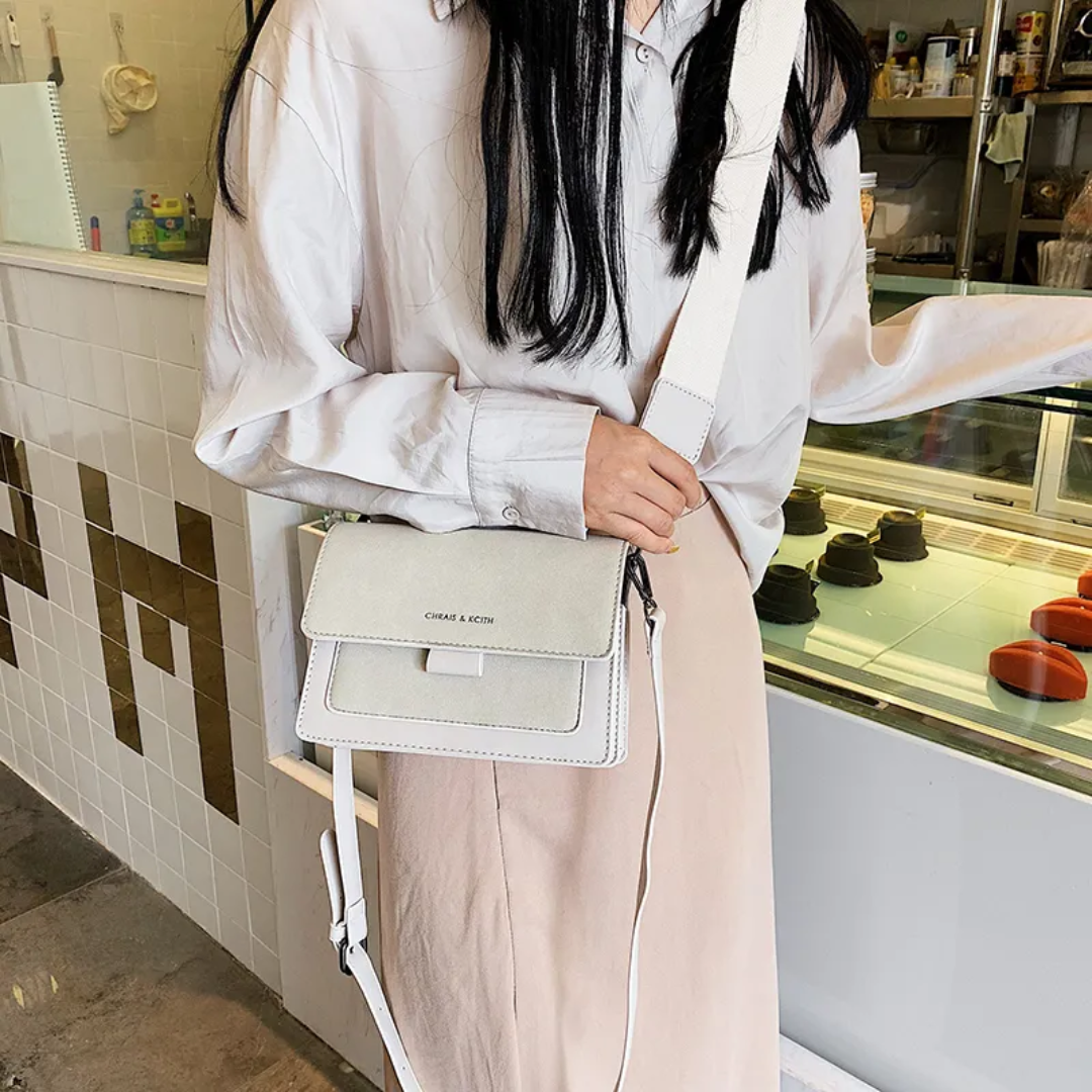 Kristel Crossbody Bag | With convenient flip opening
