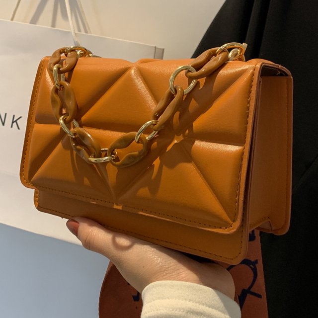 Savannah Quilted Handbag | Stylish & Trendy