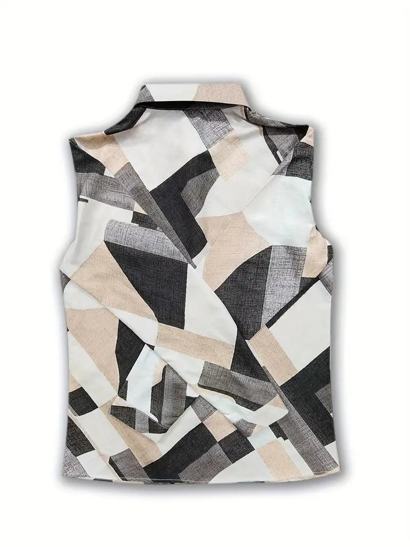 Trendy women's blouse with abstract pattern and button closure - Marlene