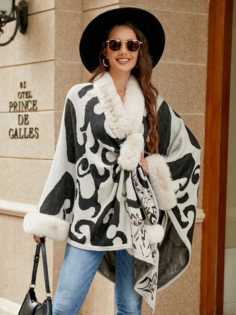 Stilvoller Winterponcho für Damen - Elora