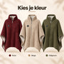 Drie capes naast elkaar met rits en aan-knop: rood, beige en olijfgroen 3