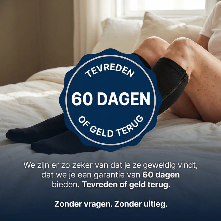 Benen in zwarte kniekousen op een bed, met een zegel voor de geldterugGarantie 10
