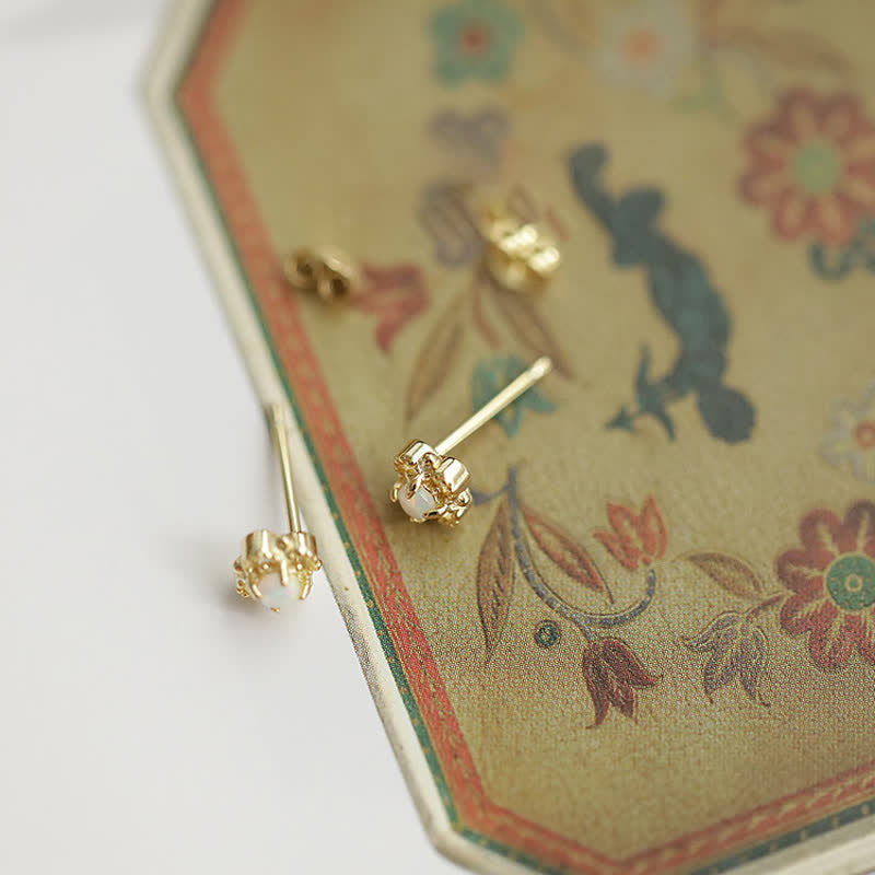Zarte Vintage Ohrringe mit Opal - Seraphina