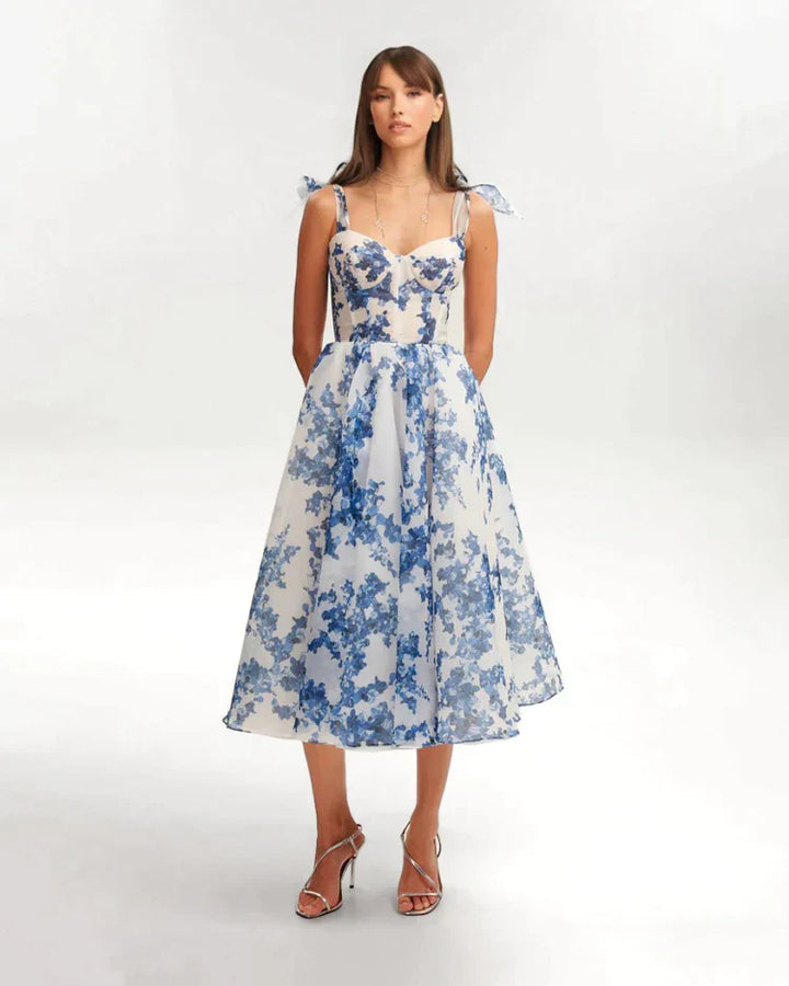 Bezauberndes Blaues Blumenkleid - Luna