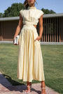 Trendiges Midi Sommerkleid mit Stehkragen und Taillenausschnitt – Avelina
