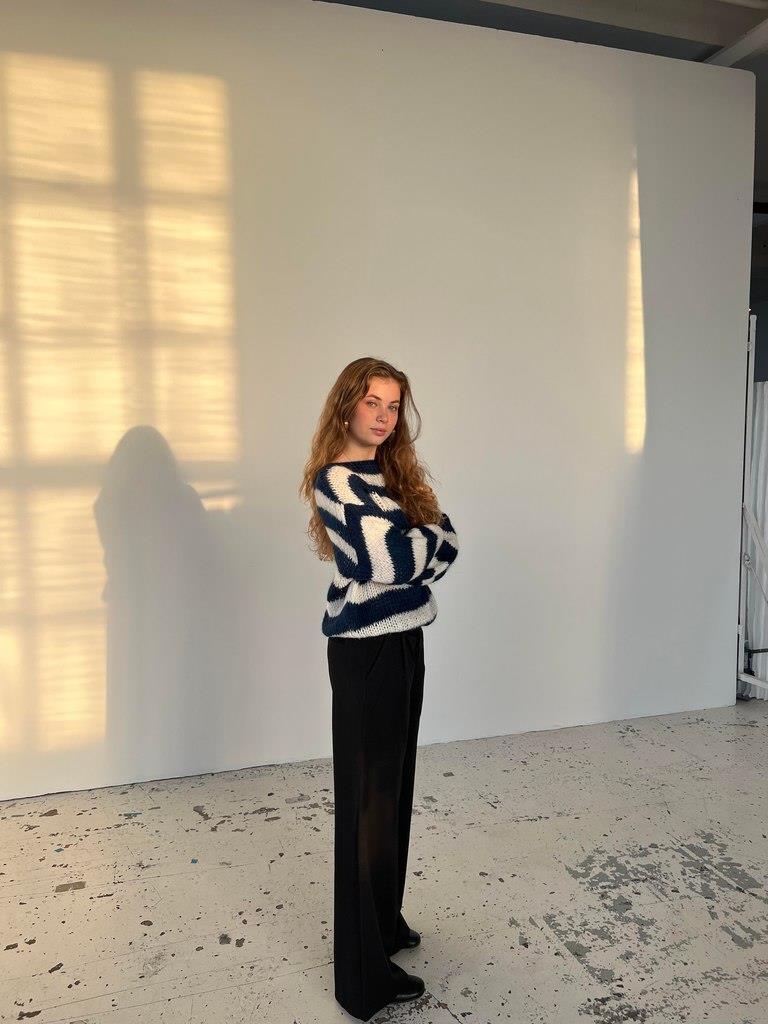 Gestrickter und gestreifter Oversized Damenpullover - Harper