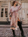 Kimono mit rotem Blumenmuster - Isabella