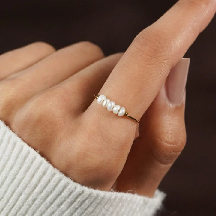 Classic Gold Pearl Ring - Sophie