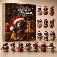 Kartonnen adventskalender met 24 genummerde vakjes en een teckel met kerstmuts, omringd door de 24 hangers in theekopjes en eierschalen. 1