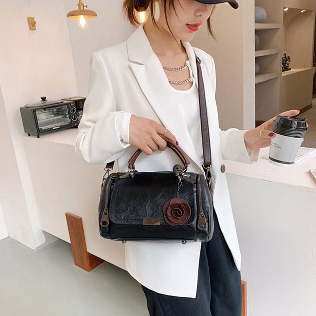 Dahlia Boston Bag | Chic & Trendy