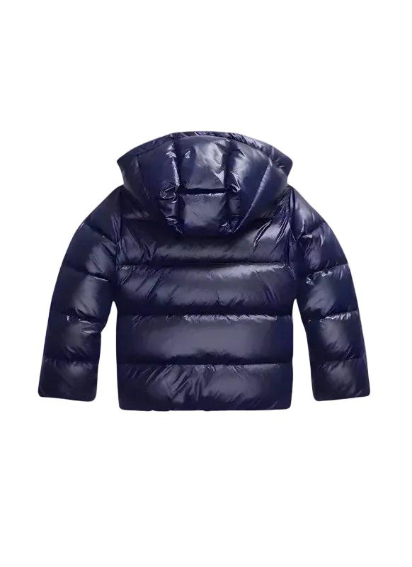 Achterkant van de donkerblauwe glanzende jas met capuchon en horizontale gewatteerde banen 3