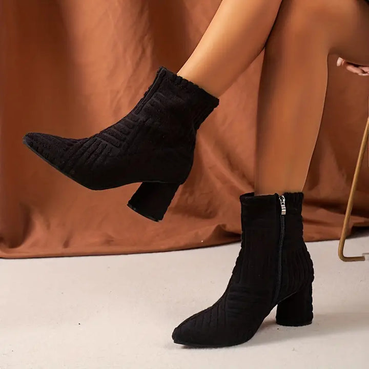 Einfarbige Damenstiefel mit Blockabsatz - Selene