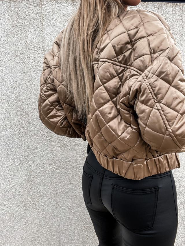 Gepolsterte Damen-Bomberjacke mit Taschen – Marisa