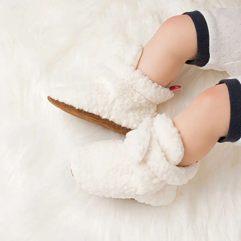 Children's Slipper Socks made of Teddy Fabric – SnugglePaws