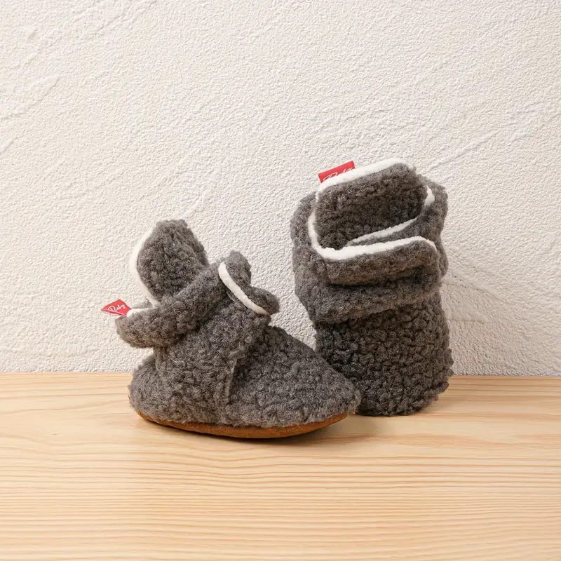 Children's Slipper Socks made of Teddy Fabric – SnugglePaws