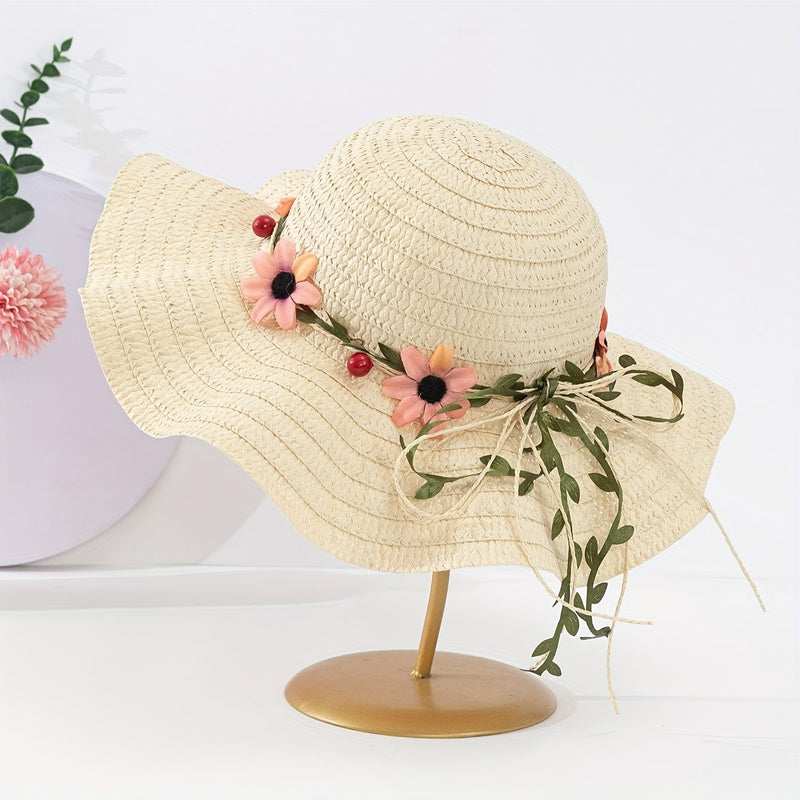 Chapeau de paille d’été pour femme avec détails floraux et fruités – Solène