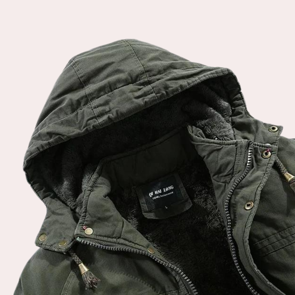 Gefütterte Herren-Winterjacke mit warmer Kapuze - Logan