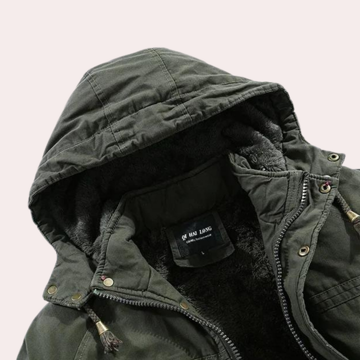Gefütterte Herren-Winterjacke mit warmer Kapuze - Logan