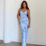 Blumiges Maxi-Sommerkleid mit V-Ausschnitt und Spaghettiträgern – Alina