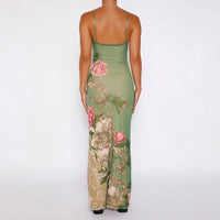 Blumiges Maxi-Sommerkleid mit V-Ausschnitt und Spaghettiträgern – Alina