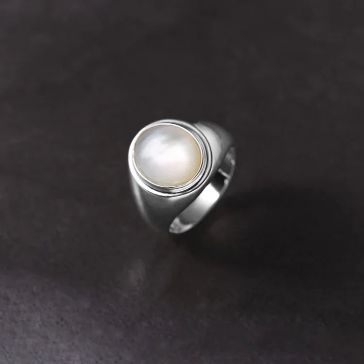 Pinctada Albina Silver Ring - Isla