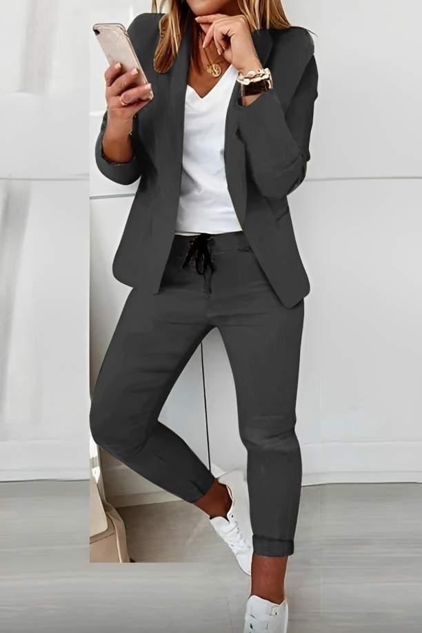 Zweiteiliges Damen-Blazer-Set – Alina