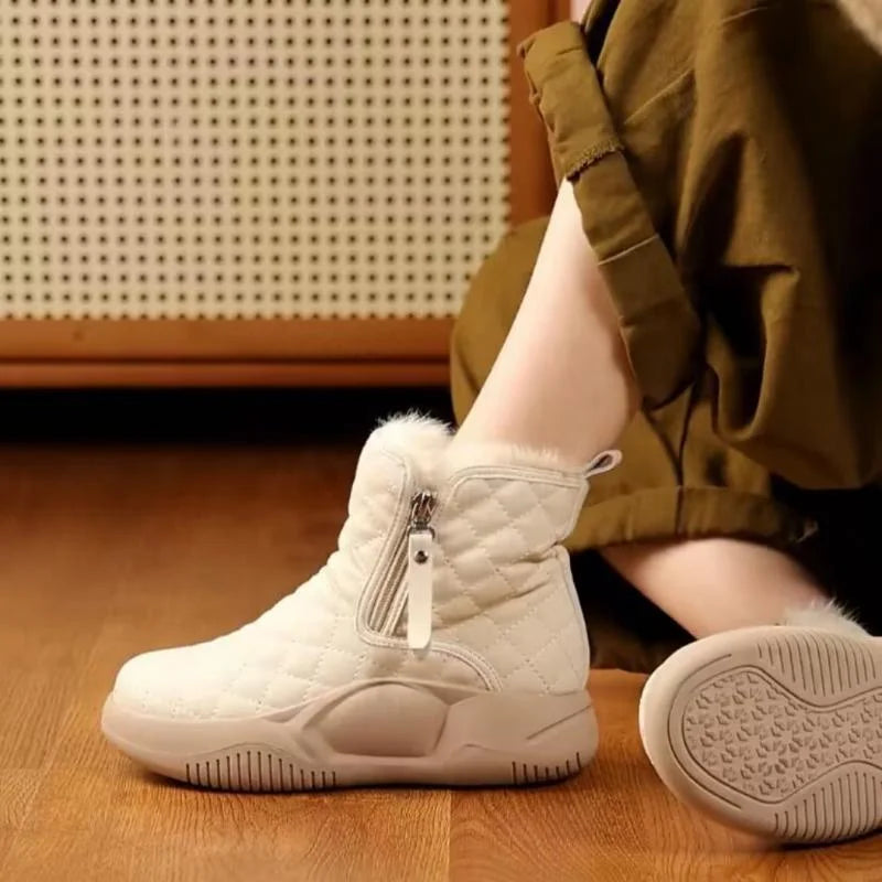Niedliche warme Damenstiefel - Luna