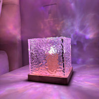 Nordlicht-Prisma-Lampe - Borealis Cube