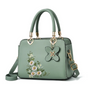 Flora Crossbody Tasche | Mit wunderschöner Stickerei