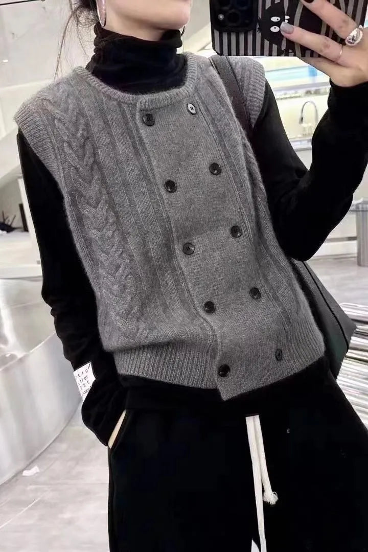Grace Knitted Vest | Warm & Trendy