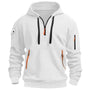 Voorkant van de hoodie in wit met zwarte trekkoorden, oranje ritstrekker en zakbandjes 6