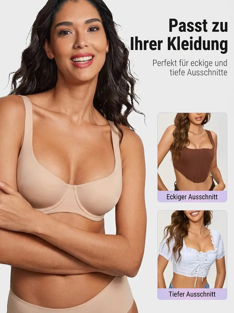Lachende vrouw in beige bh met twee kleinere foto's van topjes met vierkante en diepe hals waarbij de bh past. 10