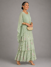 Elegant Flowing Maxi Dress 46