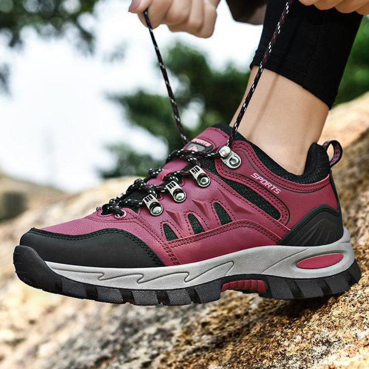 Trendige Outdoor Wanderschuhe - PeakTrail