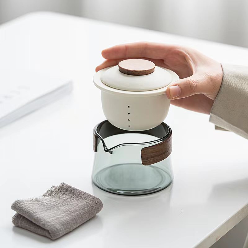Tragbares und stilvolles Teeset - SipMate