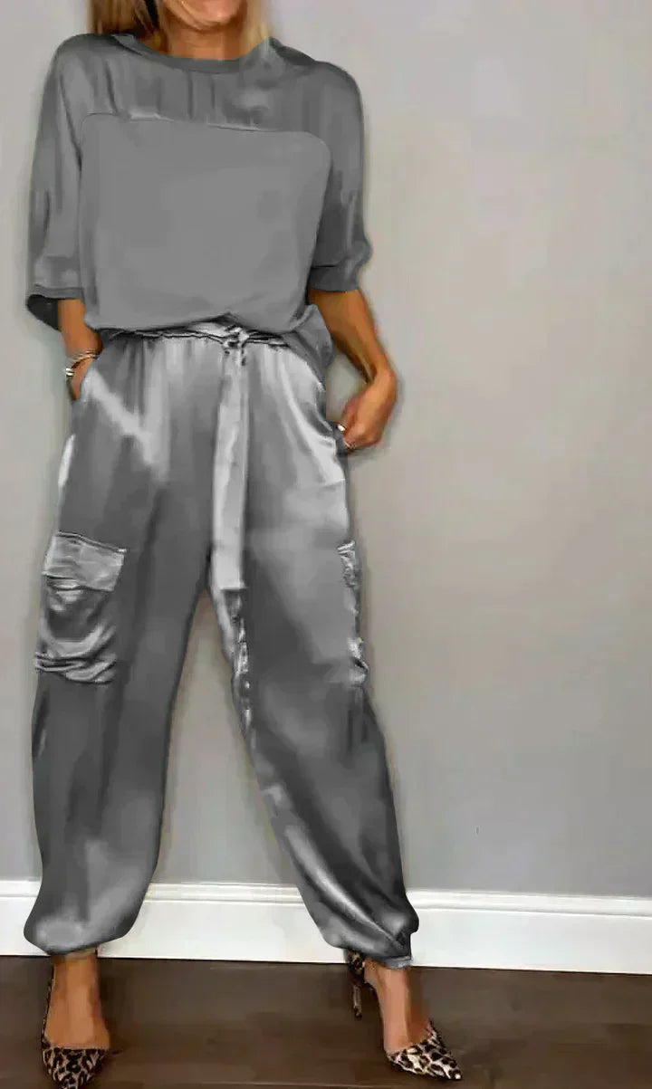 Stilvoller & luftiger Damen Satin-Jumpsuit für besondere Anlässe – Yasmina
