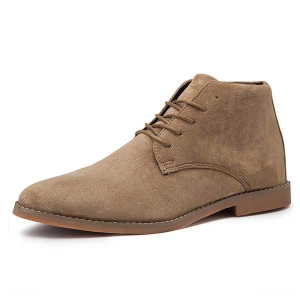 UrbanStride Classic | Stilvoller halbhoher Herrenschuh mit Schnürung